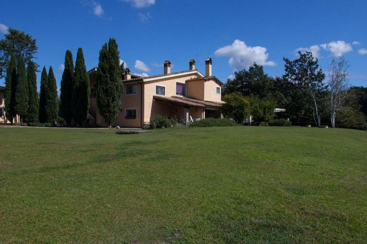 Bed and Breakfast Borgo Del Gelso Olgiata Exterior foto